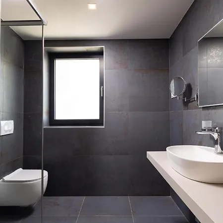 아파트 Beautiful Apartment In Malinska 말린스카