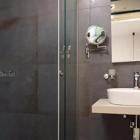 Beautiful Apartment In Malinska Malinska