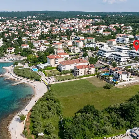 Stunning Apartment In Malinska With Wifi Apartman *