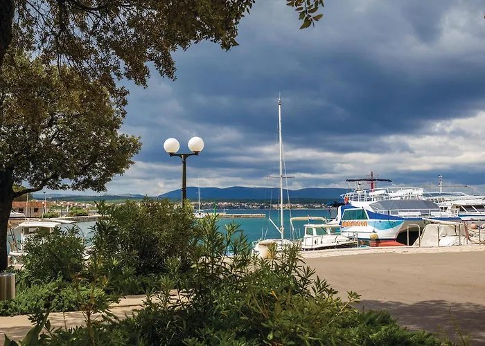 Apartman Beautiful Apartment In Malinska